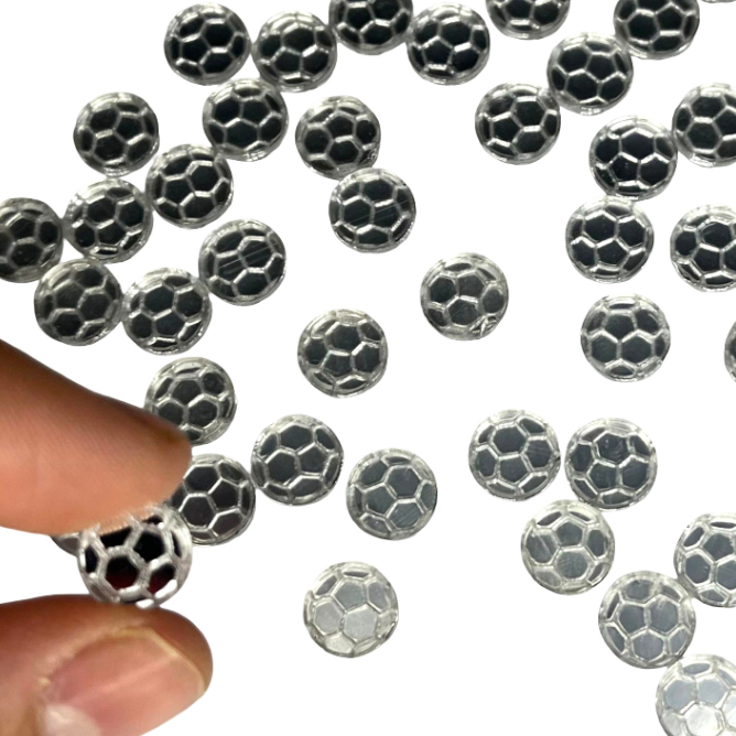Kit 50 Unidades Aplique Bola de Futebol Acrílico Espelhado para Artesanato Pet 1cm em Oferta na Shopee