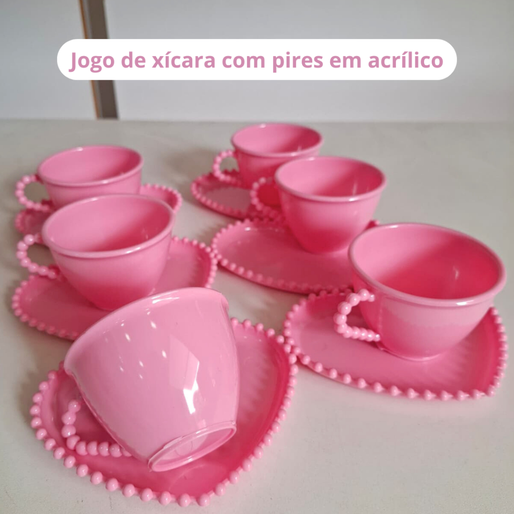 KIT C/4 XÍCARAS PEARL150ML + 4 PIRES PEARL CORAÇÃO, MATERIAL ACRÍLICO COR ROSA, LINDO E RESISTENTE