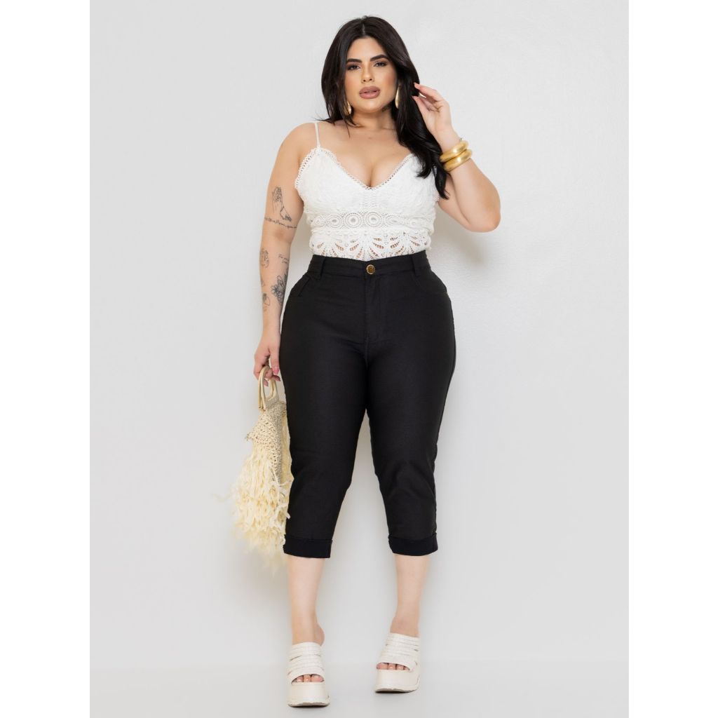 Calça jeans capri bermuda feminino plus size  cintura alta jeans premium algodão e lycra costura levanta bumbum
