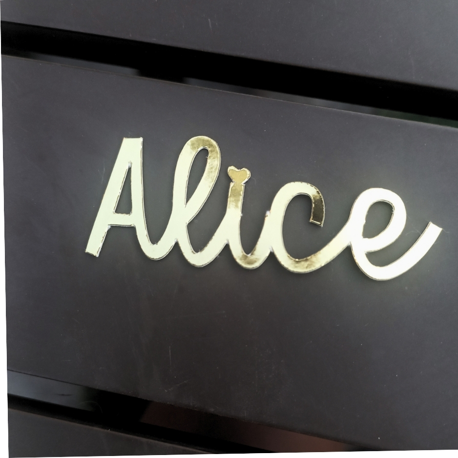 KIT 30 Apliques Nome Composto e Simples Dourado / Personalizado Lamicote 6cm / Tag Lembrancinha Luxo