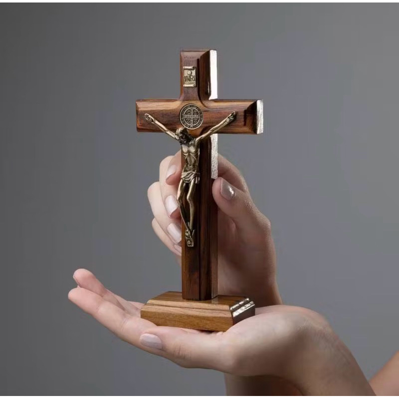 Crucifixo em Madeira Imbuia: Onde Comprar | BuscaProdutos