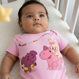 Macacão Bracelete da Amizade Manga Curta - All the Colors - TurmaTube em Oferta na Shopee