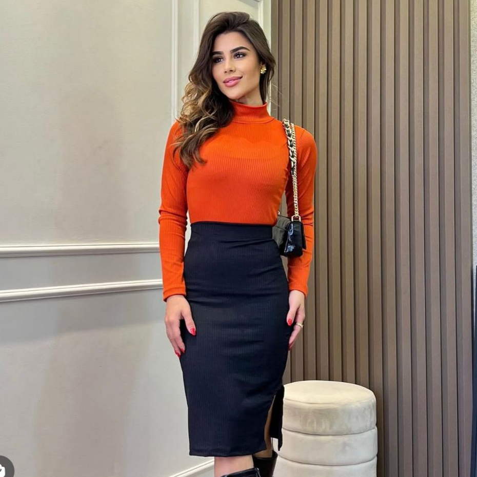 Blusa Feminina Cacharrel Segunda Pele Camiseta Gola Alta Manga Longa  Básica Casual Versátil em Oferta na Shopee