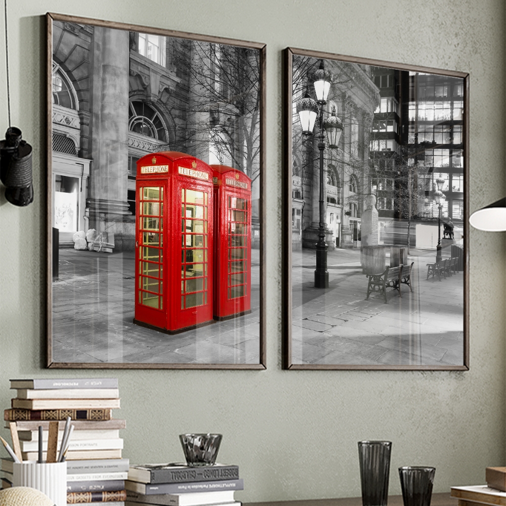 Kit 2 Quadros Decorativos com Moldura Sala Quarto Duo Arte Urbana Cabine Telefônica de Londres Vidro