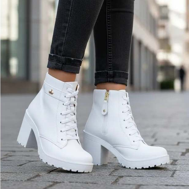 Bota Cano Curto Branca Salto Grosso - Comprar com Melhor Preço em Botas