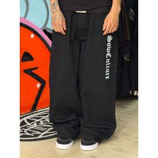 Calça Baggy Jeans larga Preta Escrita Balão Hip Hop Street Skate novidade lançamento promoção em Oferta na Shopee