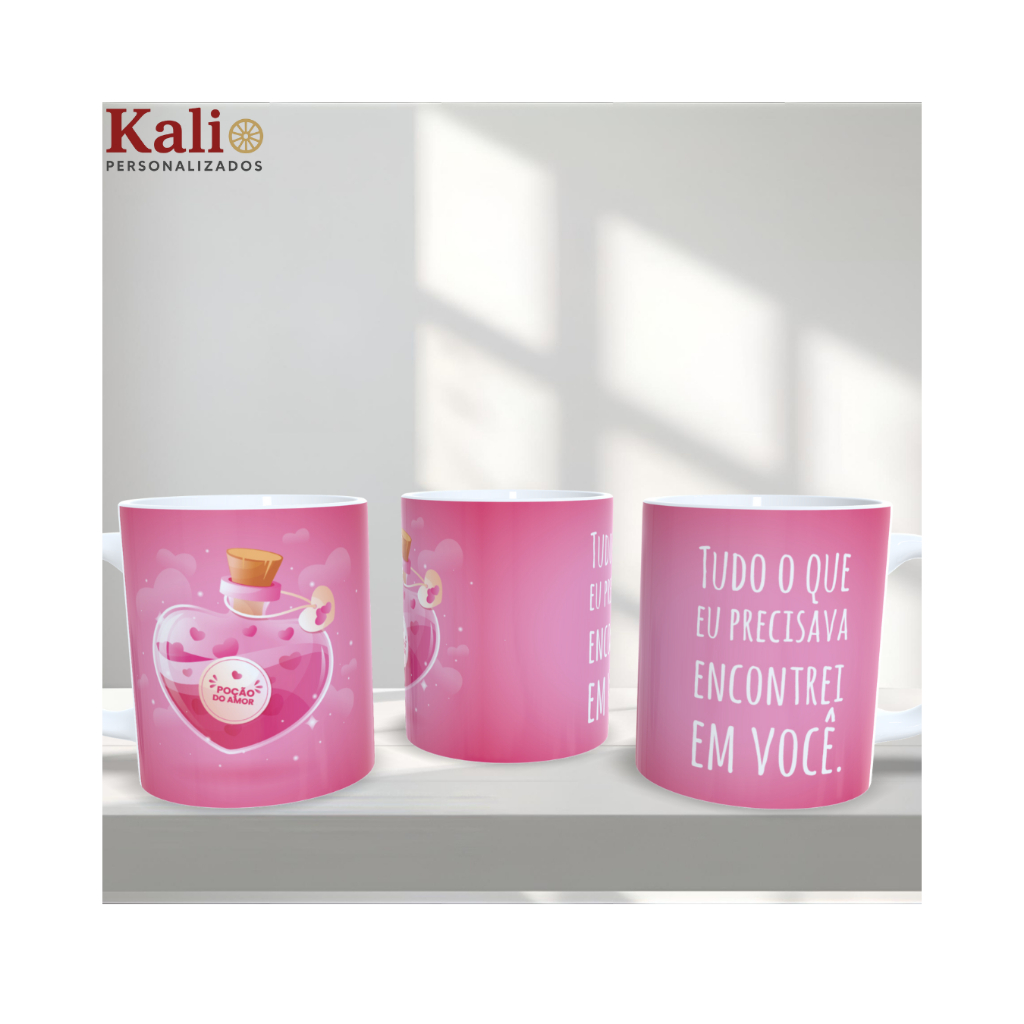 Caneca Poção do Amor 💘 • “Tudo o que eu precisava encontrei em você” • 325 ml • Presente Romântico • Kali Personalizados