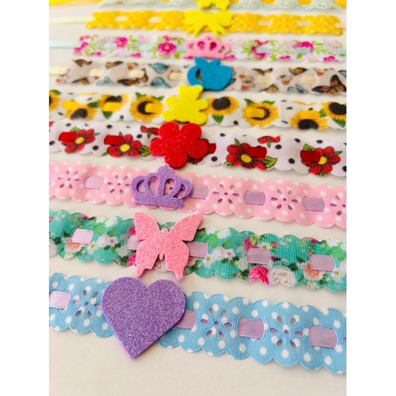 Kit 10 gargantilha passa fita pet laço de pescoço cachorro caes enfeite colar em Oferta na Shopee