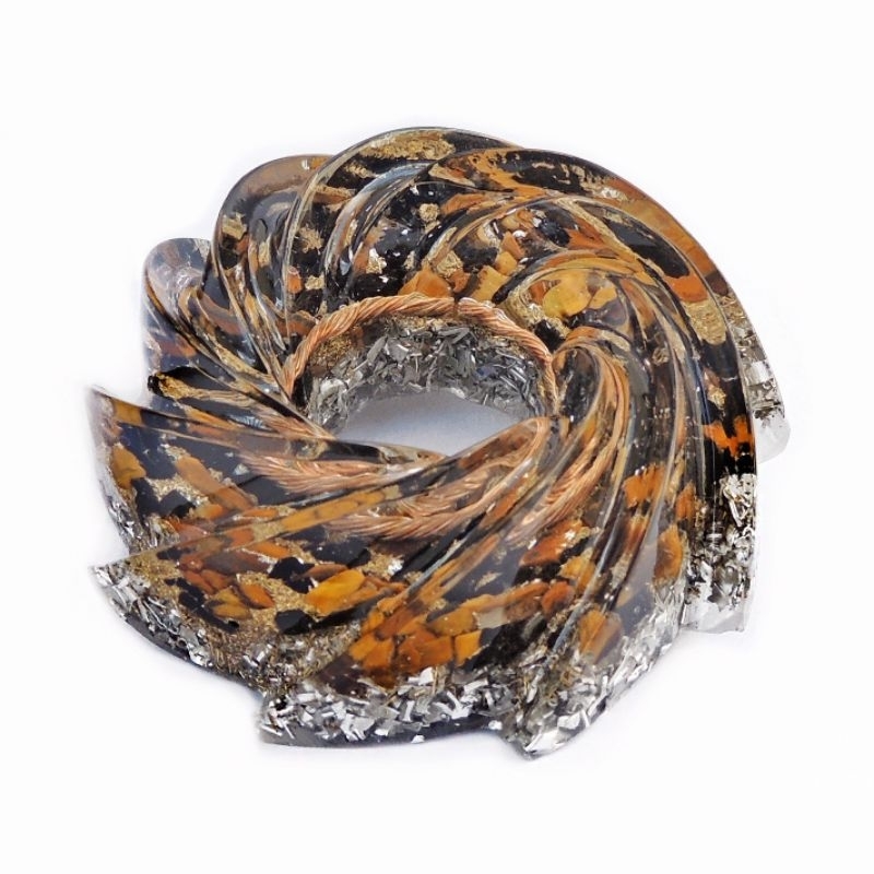 Orgonite Turbilhão Artesanal - Acelera Transformação Energética - Portátil Mesa Ambiente em Oferta na Shopee