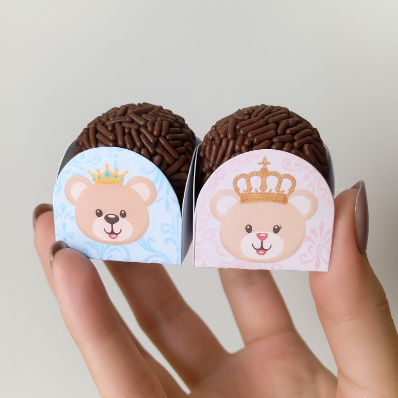 ENVIO RAPIDO - Forminhas de doce 4 pétalas Chá revelação Urso/Ursa Realeza - Forminha de Brigadeiro Menino oi Menina