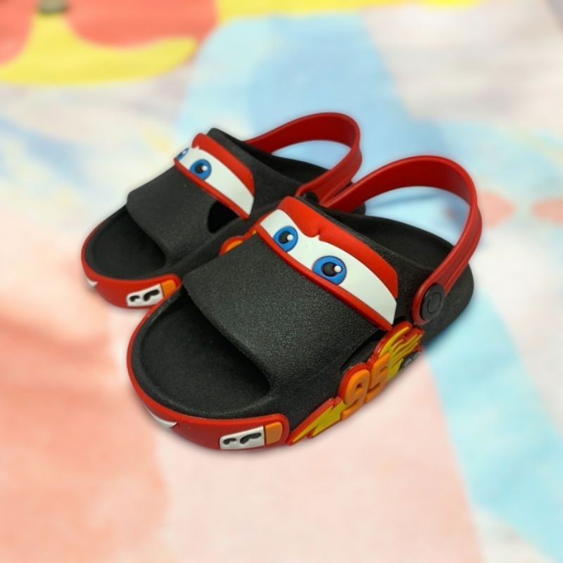 Chinelo nuvem infantil para Meninos Papete confortável em Oferta na Shopee