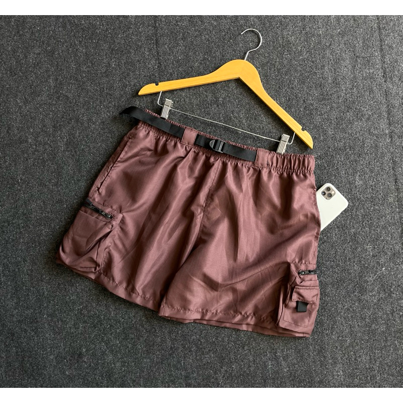 Bermuda Masculina Cargo Tactel com Bolsos Funcionais e Cós Elástico – Moda Streetwear Short Masculino