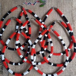 Colar choker Cobra Coral