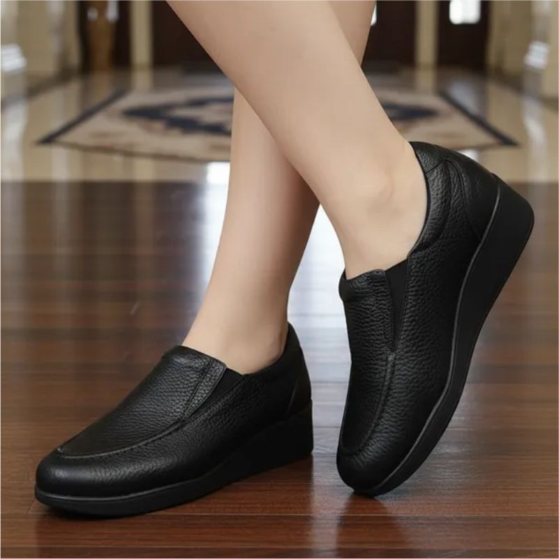 Sapato Mocassim Feminino Anabela Usaflex Couro Elástico Alto Amortecimento Confortável Fechado Trabalho Profissional