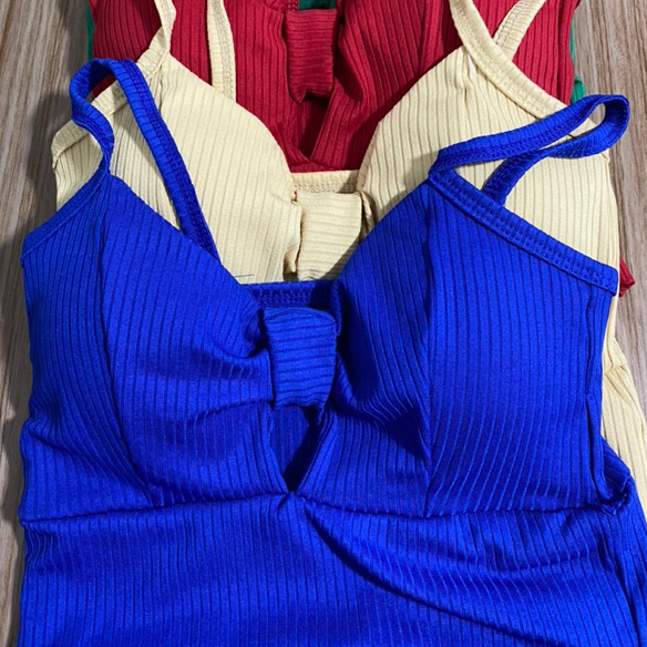 Cropped Top de Alcinha Canelado com Bojo e Detalhes Frontais Moda Casual em Oferta na Shopee