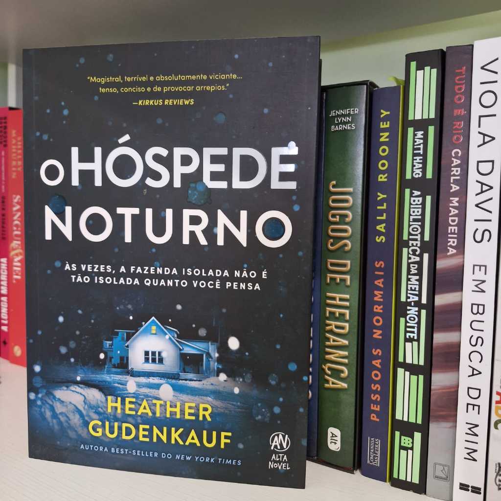 Livro O HÓSPEDE NOTURNO