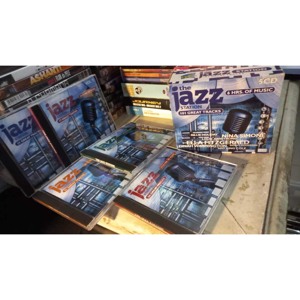 Cd Box The Jazz Station 5 Cds NOVOS 0 billie holiday nina simone ella fitzgerald dinah washington benny goodman