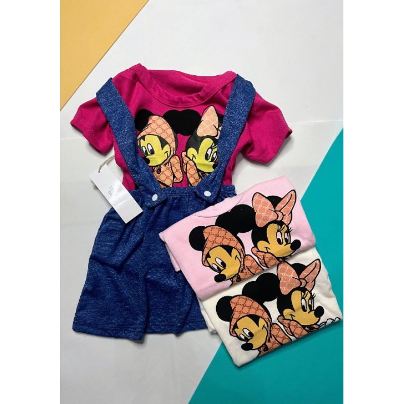 Conjunto 2 peças com camiseta Minnie e jardineira efeito jeans 100% algodão