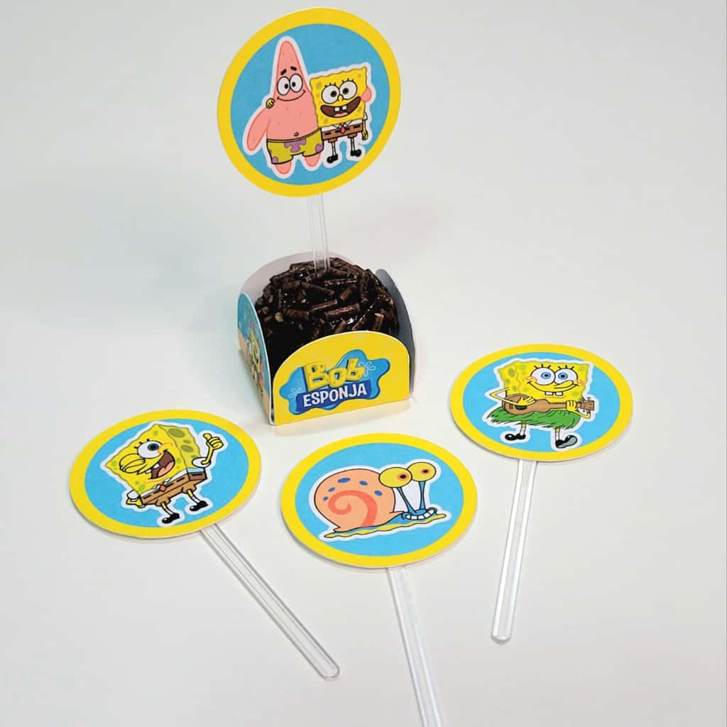Topper de docinho Bob Esponja personalizado/ Enfeite de aniversário/ Lembrancinha