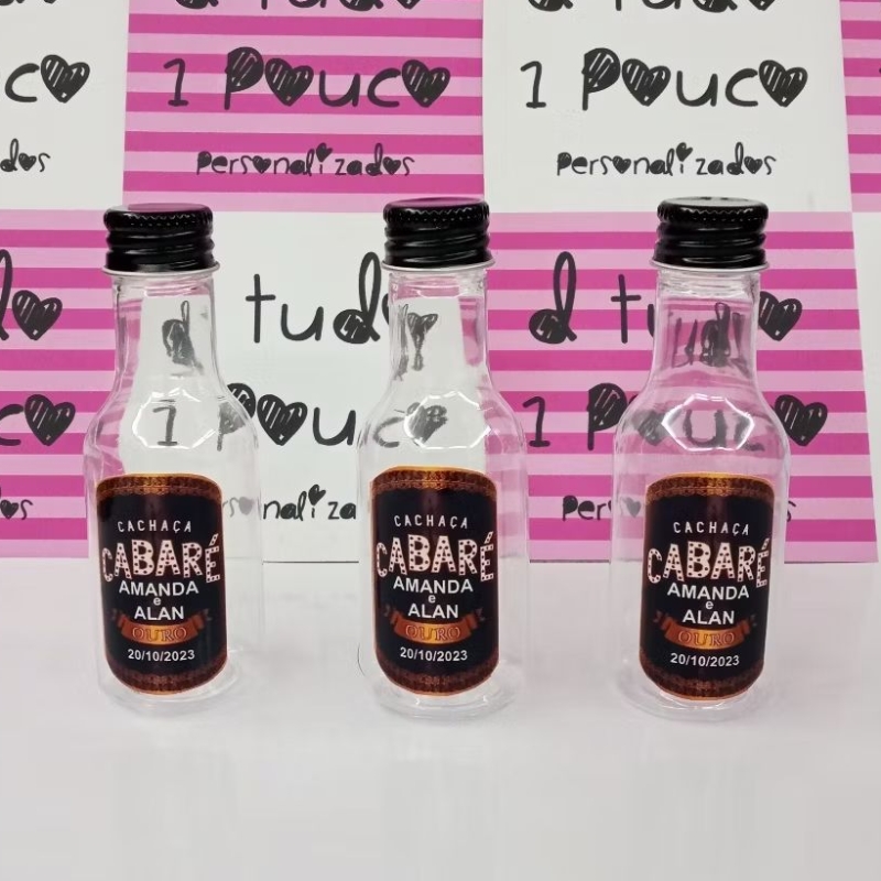 Mini Garrafinha lembrancinha Cabaré Ouro personalizada  plástico 50ml 20/30/50un