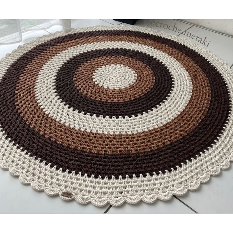 Tapete redondo crochê 1,30m em Oferta na Shopee