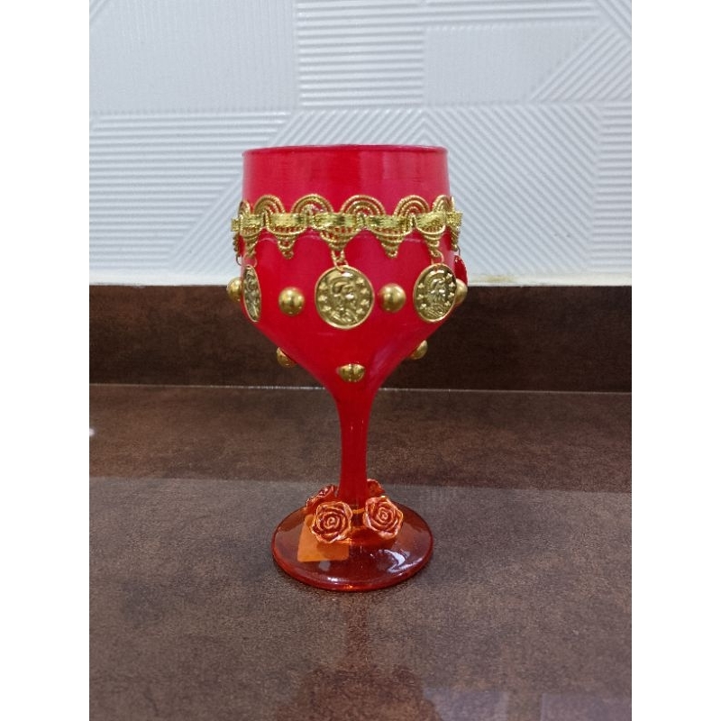 TAÇA POMBA GIRA CIGANA