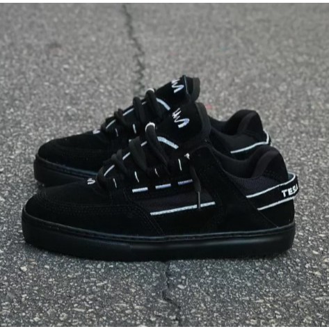 Tênis Refletivo Tesla Coin Masculino 34 ao 43 Numerações Especiais Disponíveis Skatista Classic Promoção Black Friday em Oferta na Shopee