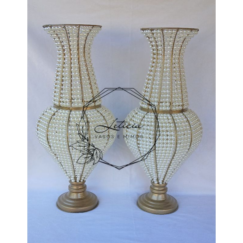 2 vasos bordado em perolas ou pedraria 60cm altura, vaso conde, vaso para festa, igreja, pulpito