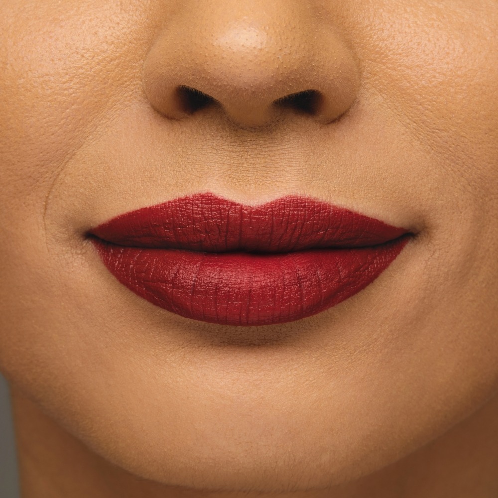 💄✨ AVON Ultra Color Batom Matte 3,6g – Alta Pigmentação e Conforto! ✨💄