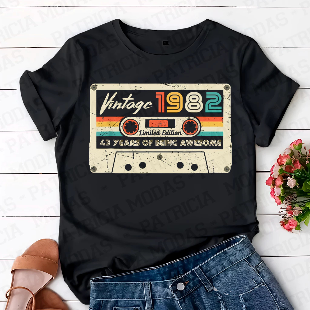 Camiseta Unissex 100% Algodão, Fita-Vintage 1982, Estampa Vintage. P ao GG