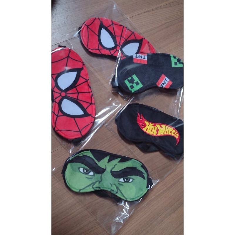 Máscara tapa olho de dormir tecido pelúcia em Oferta na Shopee