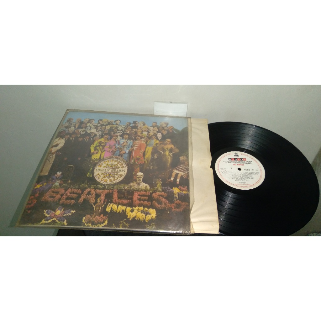 LP The Beatles Sgt. Pepper's Lonely Hearts Club Band ( Mono 1° Edição Brasileira 1967 Capa Sanduíche + Folheto )