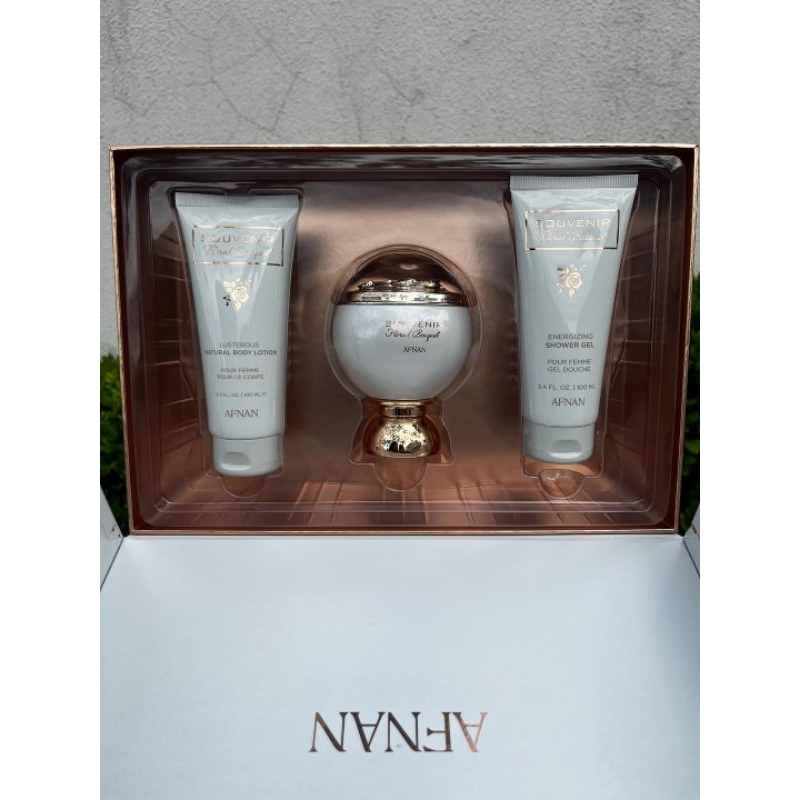 Kit Souvenir Floral Bouquet Afnan Feminino