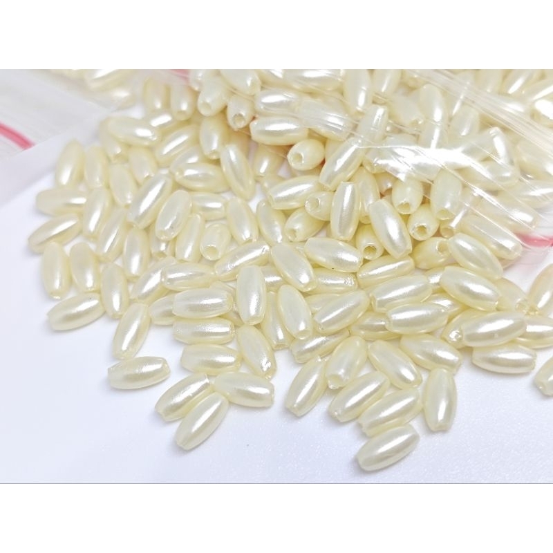 ✨ Pérola Arroz ABS  Cor Creme 3x6mm – 10g ✨