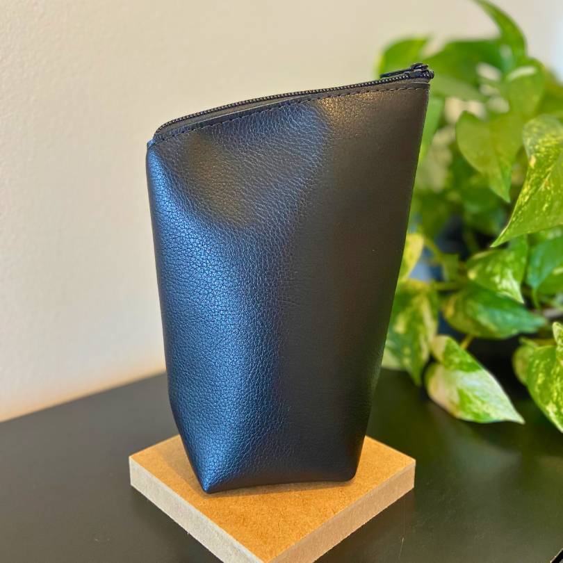 Porta Erva Mate para Chimarrão em Courino Sintético em Oferta na Shopee