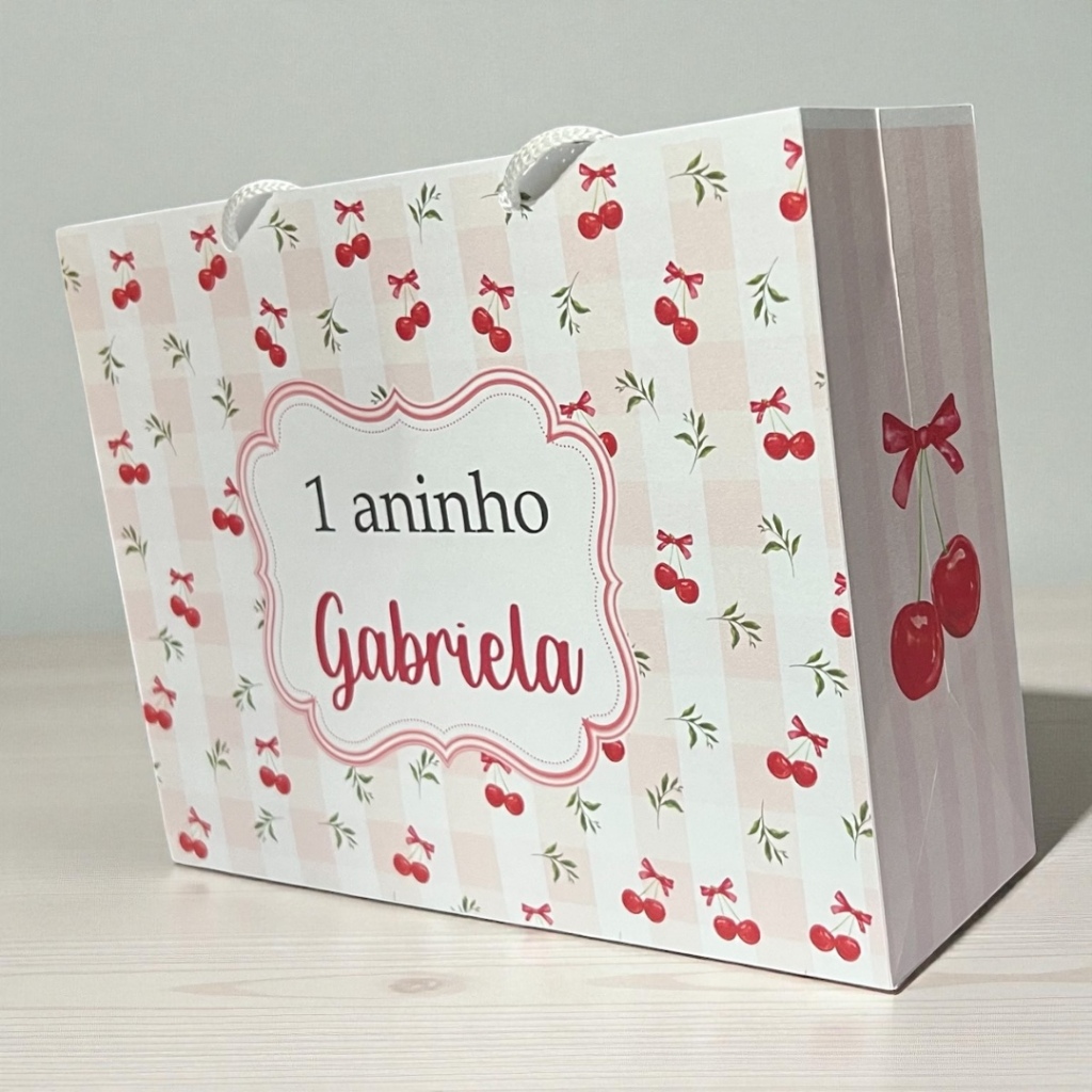Sacolinha personalizada Cerejinha | Compre e monte em casa | Lembrancinha festa infantil | Papelaria Personalizada