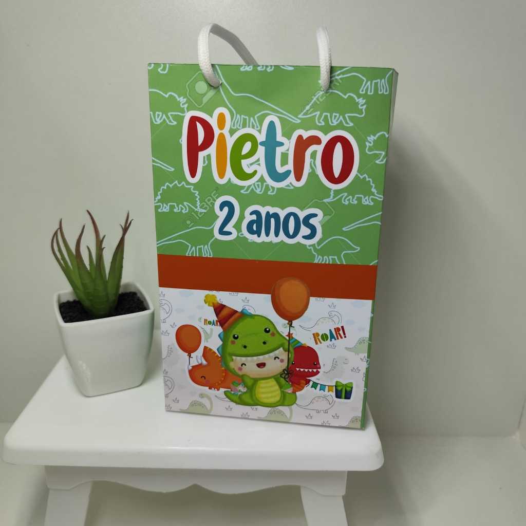 SACOLINHA PERSONALIZADA DO DINOSSAURO BABY, DINO (PEGUE E MONTE) LEMBRANCINHA PARA FESTA DE ANIVERSÁRIO SACOLA SURPREZA