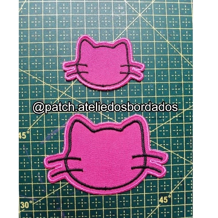 Patch bordado termocolante gato pink para calça casa da gabby