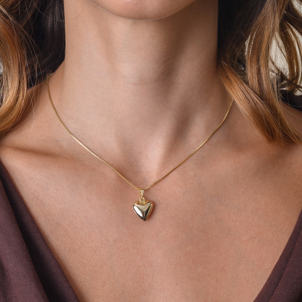 Colar Coração Pequeno com Banho em Ouro 18k em Oferta na Shopee