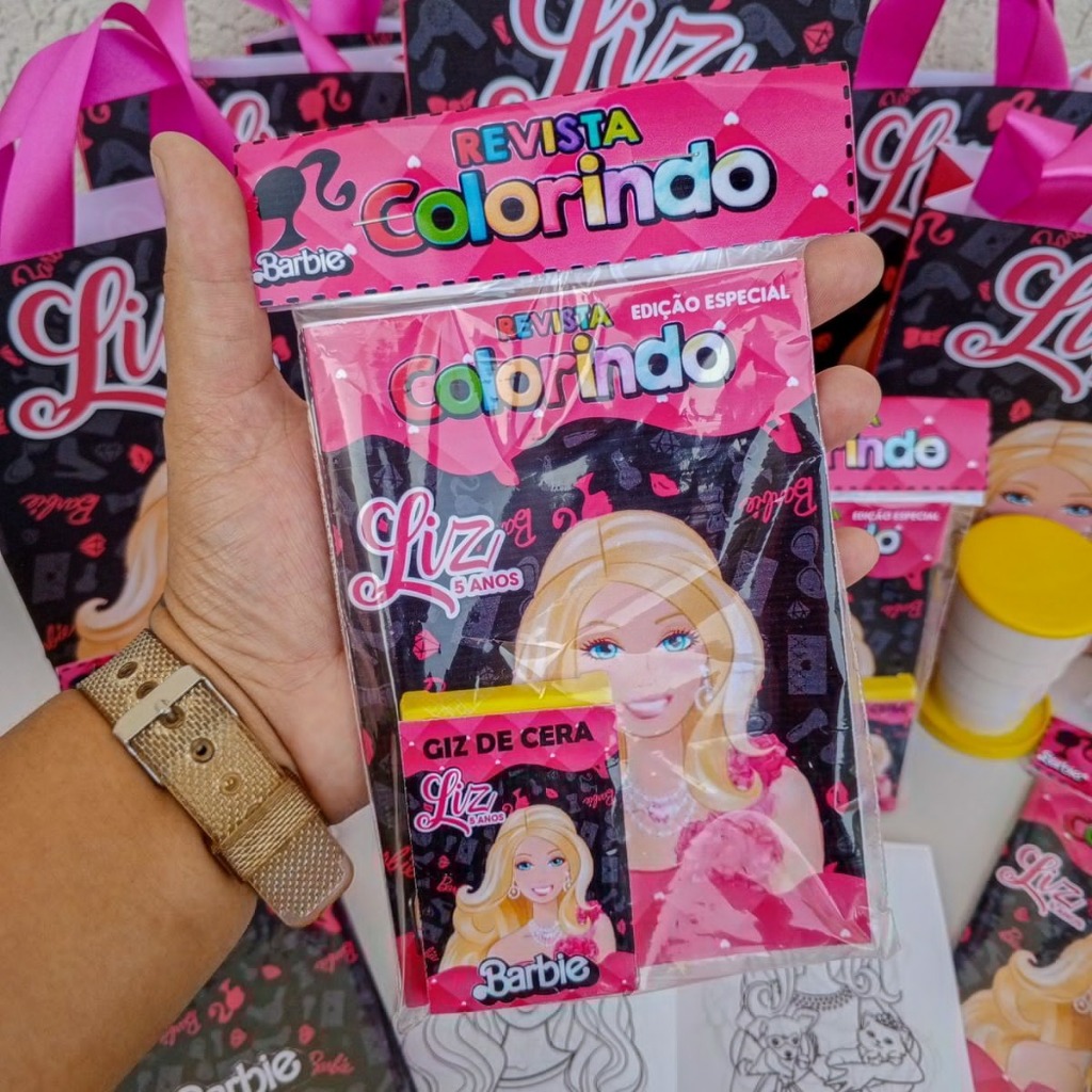 KIT 10/15/25 Kit Colorir 10x15cm | Revista + Giz | Festa Boneca Pink | Lembrancinhas Aniversário Personalizadas.