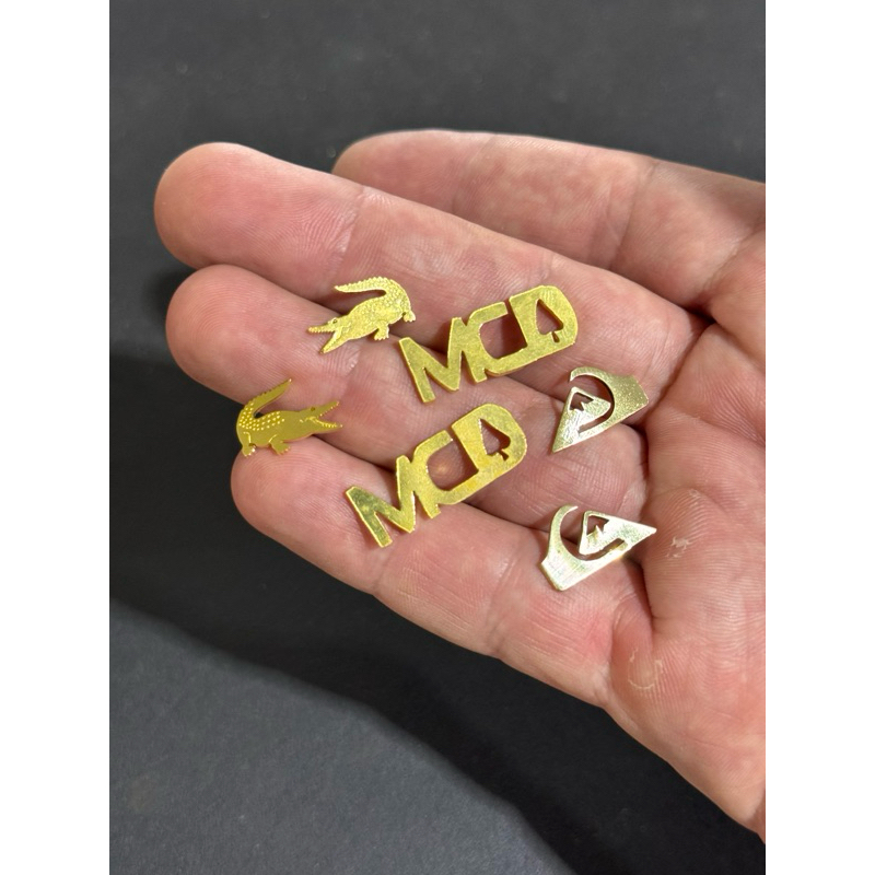 Brinco Masculino Moeda Antiga Dourado Estilo Ouro 18K Escolha o Modelo