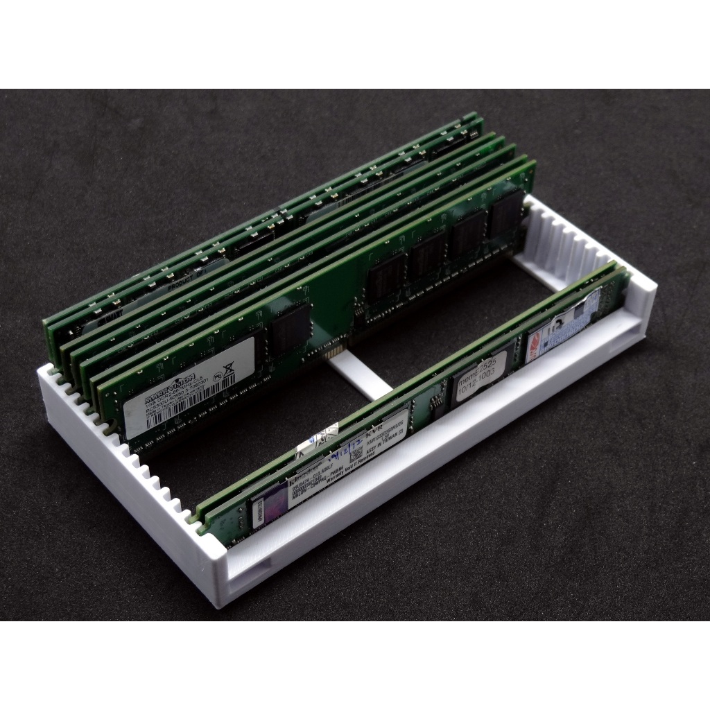 Organizador Modular para Memórias RAM DIMM – Rack 3D para 16 Pentes com Engate Expansível