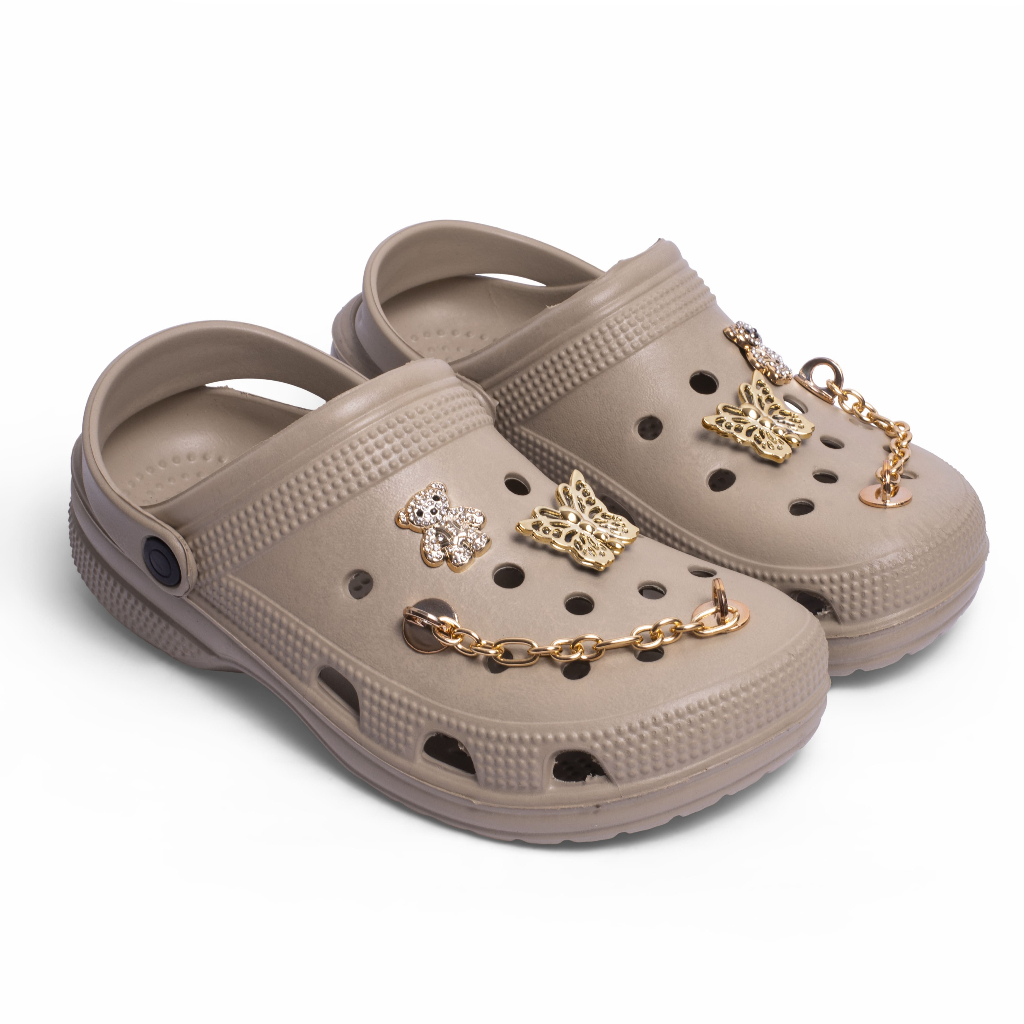 Chinelo Sandália Babuche Luxo com Enfeites Tendência