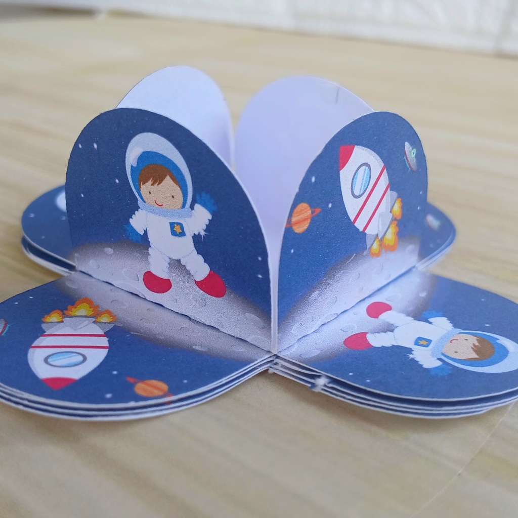 ASTRONAUTA AZUL Kti Forminhas para Doce Brigadeiro 4 Pétalas Festa Aniversário mod03