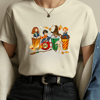 Camiseta Harry Potter Unissex | Estampa Geek Estilosa e Confortável com Personagens de Hogwarts em Oferta na Shopee