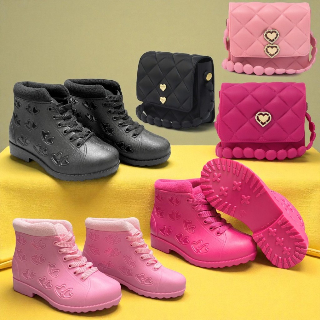 Conjunto Infantil Bota + Bolsinha Coração Feminino | Material Confortável E Impermeável