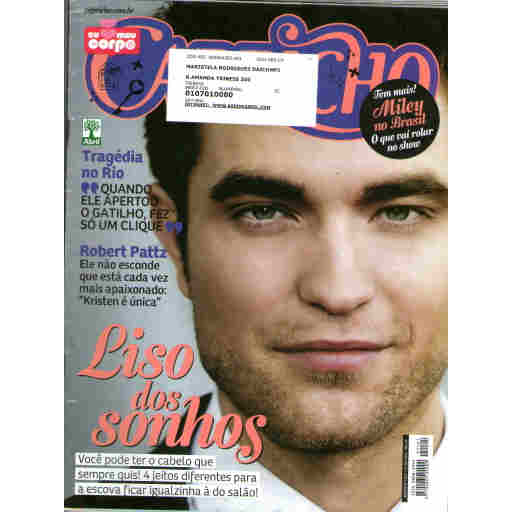 CAPRICHO 1121 * PATTINSON * LUAN SANTANA * PIXIE LOTT * CYRUS