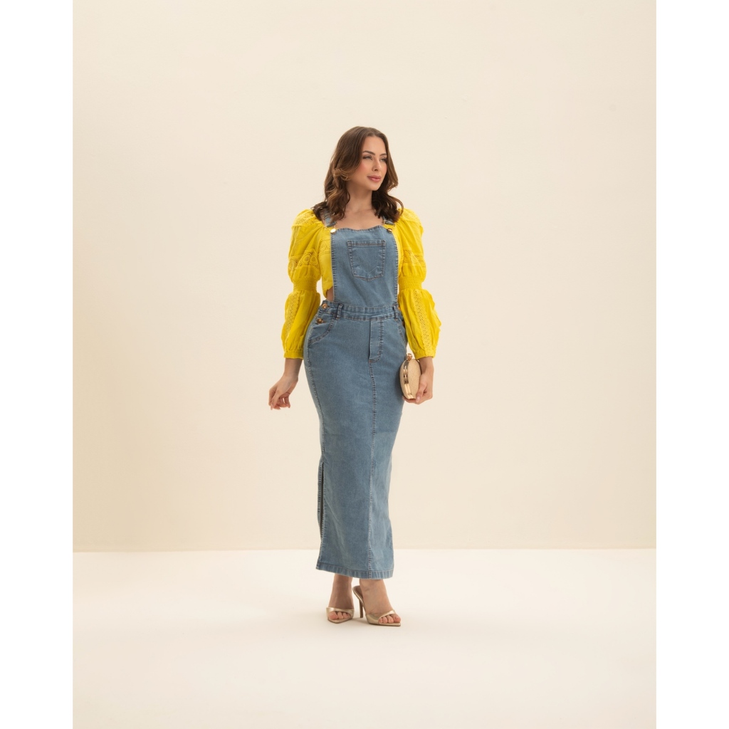 Jardineira Jeans Marmorizada Moda Evangélica 7PALLAS