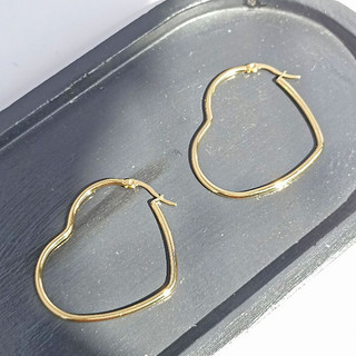 Brinco Argola de Coração Dourado em Aço NÃO ESCURECE