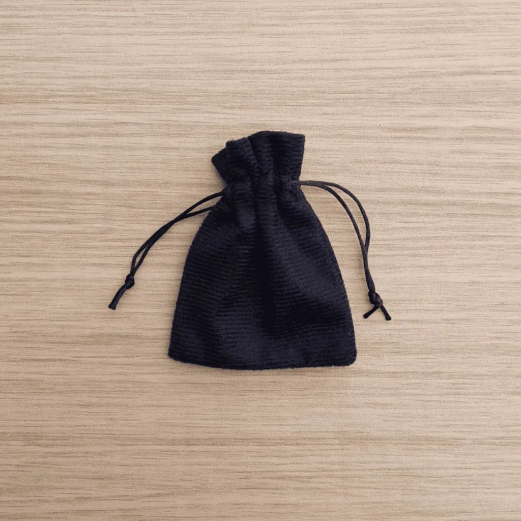 100 Saquinhos 7x9 Suede para presentes